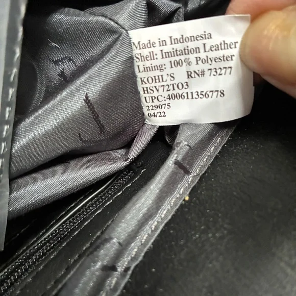 NWT Simply Vera Vera Wang Black Rockbridge Faux Leather Large Chain Tote Bag